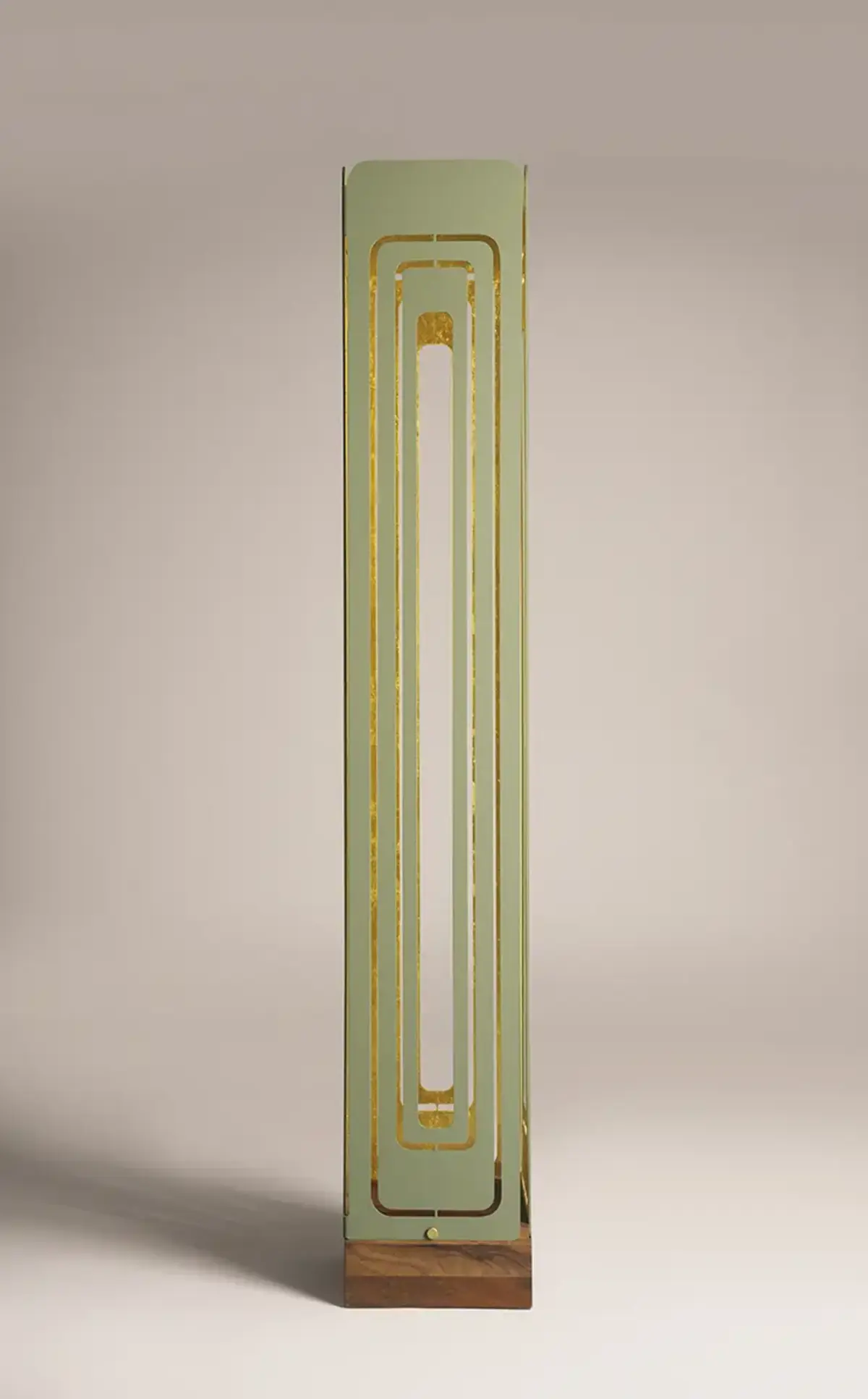 Luminaire Atik vert à feuille d'or — La Lumière Sculptée