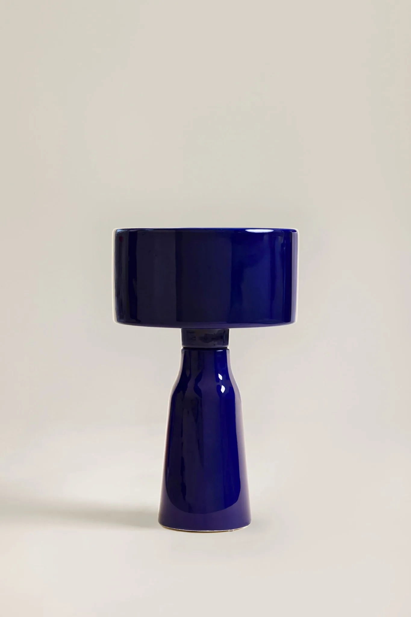 Lampe à poser Tandem teinte encre Faïencerie de Charolles, luminaire céramique — Maison Esclavissat Mâcon