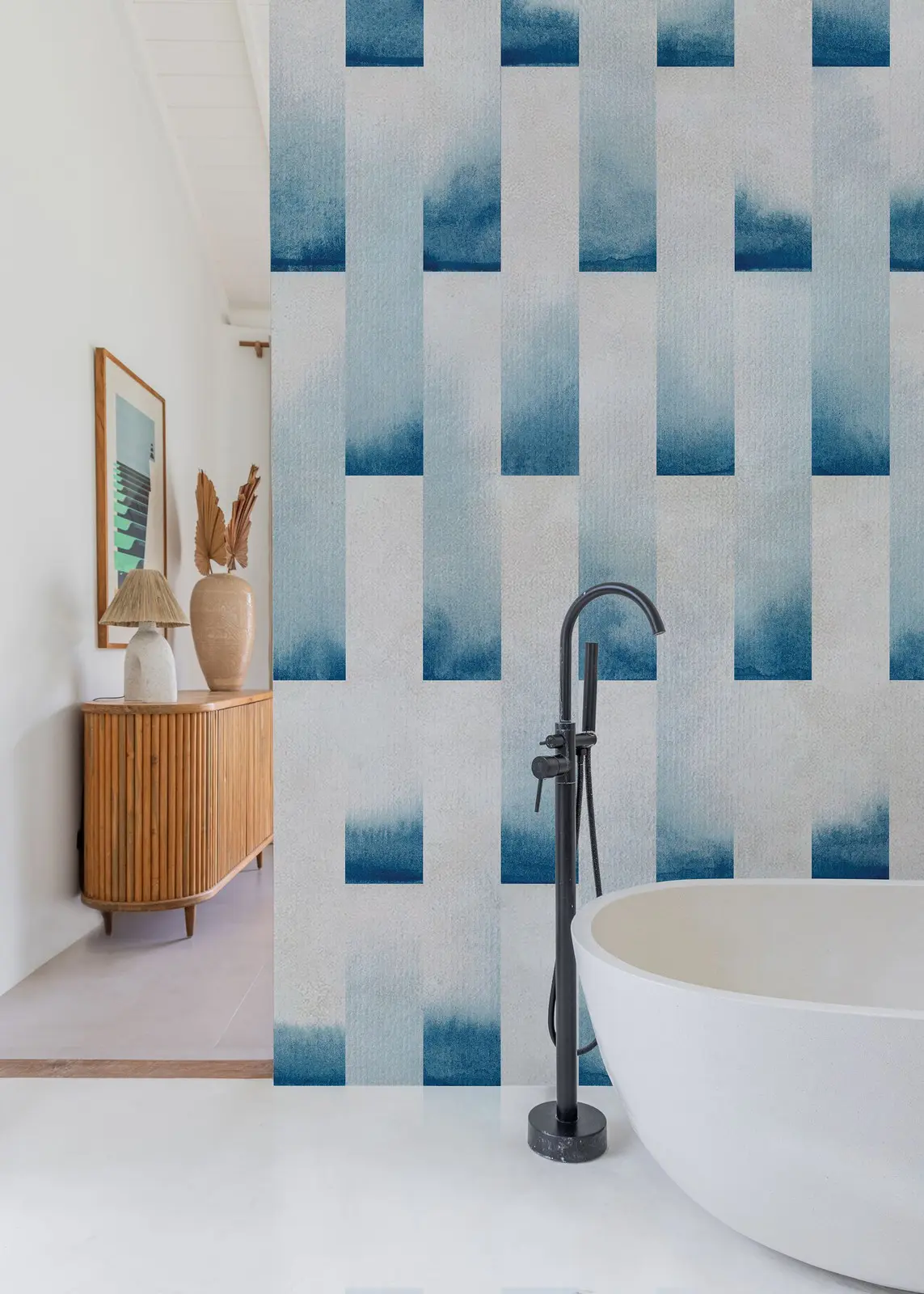 Papier peint étanche Wall & Deco Wet System Onde — motif graphique pour espace humide et douche, Maison Esclavissat
