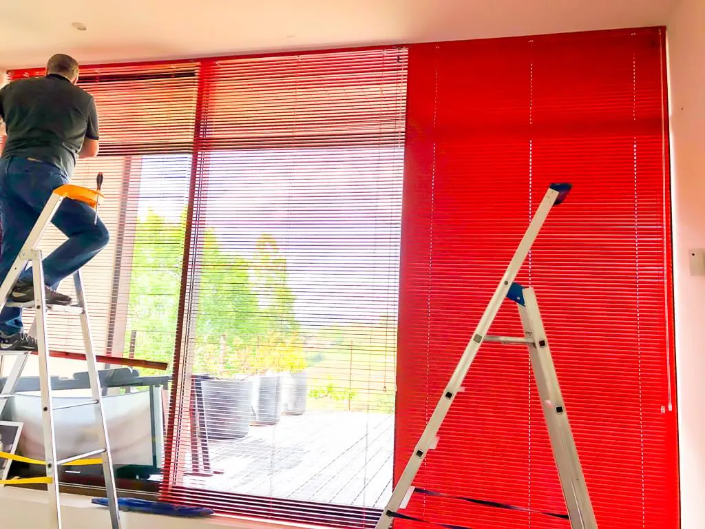 Installation d'un store vénitien par la Maison Esclavissat à Mâcon