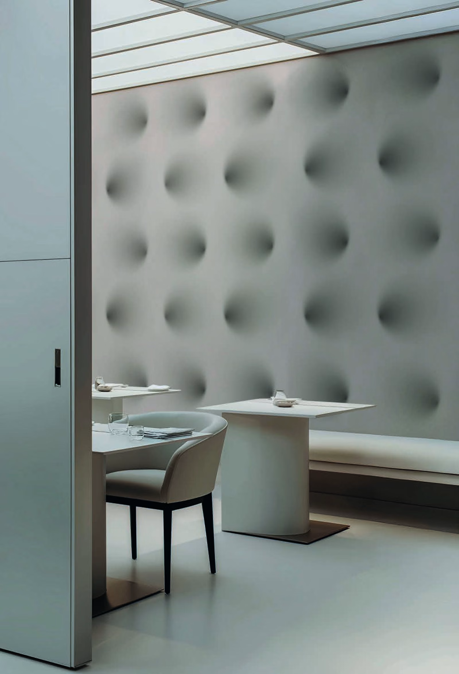 Papier peint panoramique Wall & Deco — décor Vento, design Tommaso Spinzi — Maison Esclavissat, Mâcon