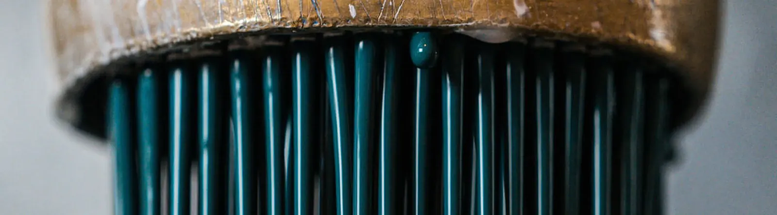 Finitions peinture Ressource, brosse et laque profonde — Maison Esclavissat Mâcon Bourgogne