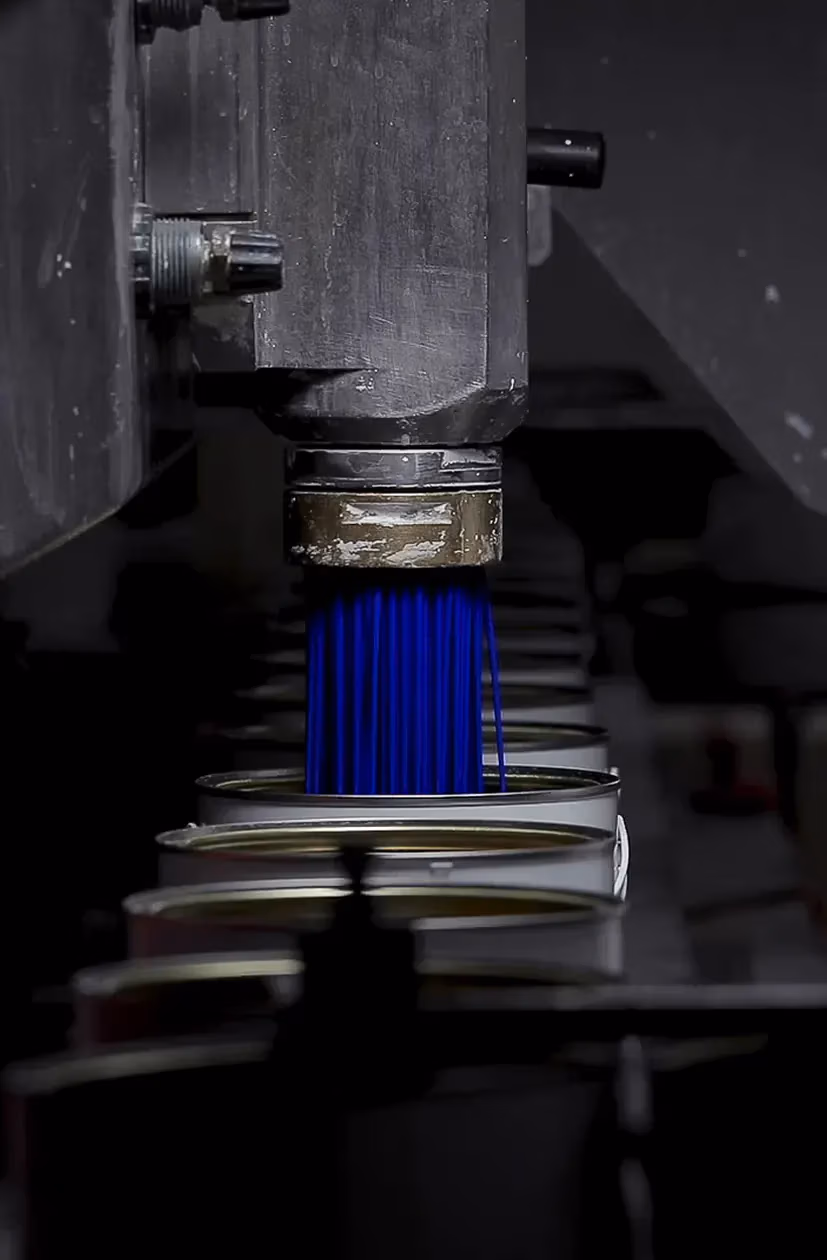 Peinture Ressource Bleu Yves Klein® Ambiance 4 — Maison Esclavissat Mâcon